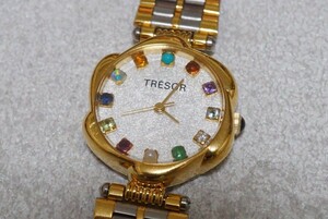 F371 TRESOR 12宝石 レディース ゴールドカラー 腕時計 クォーツ カラーストーン アクセサリー 不動品