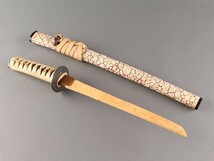 【K】古美術品 時代 武具 脇差 卵殻鞘 外装 拵え 検:日本刀/武具/刀装具/外装/拵え/甲冑/鐔/鍔/目貫 うぶだし品 e550_画像2