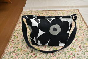 （中古品）marimekko　マリメッコ　ショルダーバック