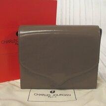 f002 BAG CHARLES JOURDAN シャルルジョルダン レザー ハンドバッグ ショルダーバッグ 肩掛け レディース グレー？ 箱 保存袋_画像1