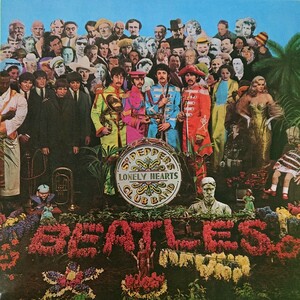 LP/ ビートルズ〈 Sgt Peppers Lonely Hearts Club Band〉AP-8163