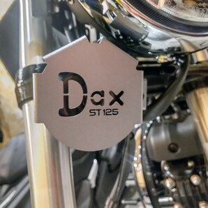 ホンダ ダックス DAX125 ST125 【ロゴ入りホーンカバー シルバー塗装】 ドレスアップにの画像1