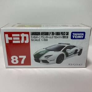 トミカ 87 ランボルギーニ アヴェンタドール LP 700-4 ドバイ警察仕様の画像1