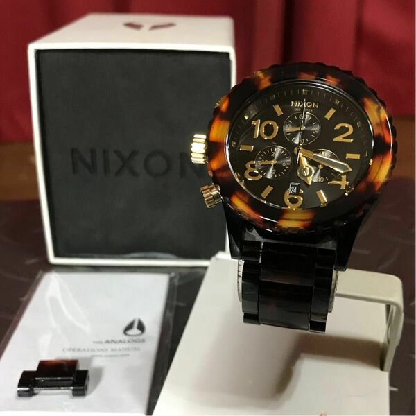 NIXON ニクソン// THE 42-20 CHRONO ☆べっ甲柄☆ メンズ・レディース腕時計