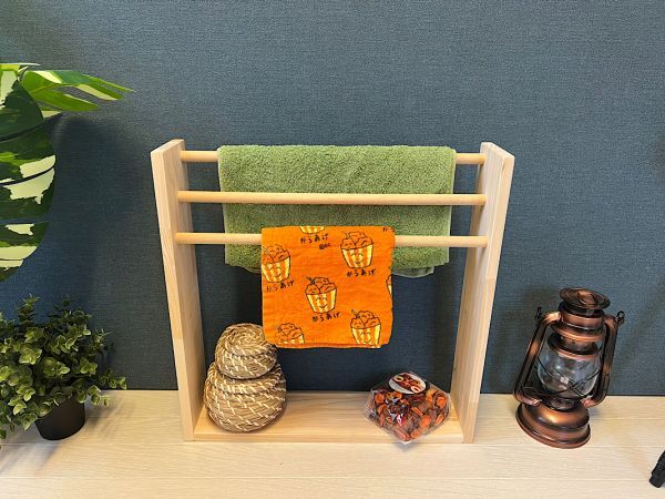 [Free Shipping] Towel Hanger Slipper Rack Pine Natural, handmade works, interior, miscellaneous goods, others