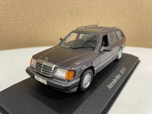 レア　ミニチャンプス　メルセデス　ベンツ　　Eクラス　ワゴン　　1/43 320te ミニカー　BENZ