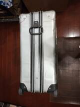 ジャンク品　バーマス　大型スーツケース　BERMAS （多分アルミ）_画像3