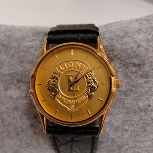 M03055　ライオンズクラブ　LIONS　INTERNATIONAL　腕時計　ゴールド　稼働品