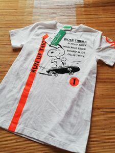  BENETTON　ベネトン　スヌーピー　SNOOPY　コラボ　 半袖Tシャツ プリント　新品未使用　キッズM　130　ホワイト