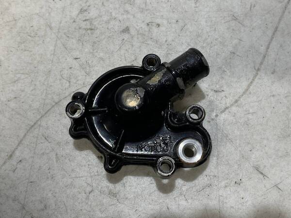 A-38 ◆ 送料無料 ◆ ヤマハ TZR250 1KT ◆ 純正 ウォーターポンプカバー ◆ 検 TZR250R 2XT 3MA 3XV