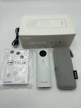 ★【美品】RICOH THETA シータ 360度 全天球カメラ m15 ホワイト 箱付き_画像1