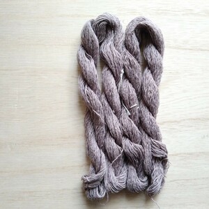 刺し子糸、編み物、織物にも♪草木染め糸　ログウッド染め　綿　コットン