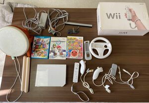 Nintendo Wii本体　周辺機器付属品　太鼓の達人超豪華版　 ハンドル ソフト3枚