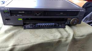 SONY　HI8/VHS　Wビデオデッキ　WV-H３（ジャンク品）