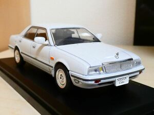 国産 名車コレクション 1/43 日産 シーマ タイプⅡ リミテッド 1988 白 アシェット 旧車 クラシックカー ミニカー ＴD