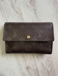 LOUIS VUITTON・ポルトトレゾールエテュイパピエ・三つ折り財布