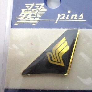 【3-159】シンガポール航空 翼 pins 尾翼 ピンバッジ 航空グッズの画像2