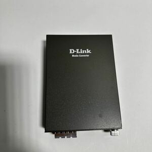 「U32_13K」D-Link ギガビット2芯マルチモード メディアコンバータ DMC-700SC 本体のみ　電源アダプタ無し