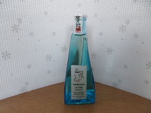 大吟醸出品仕込　苗場山　180ｍｌ　清酒　アルコール　お土産　苗場酒造　新潟