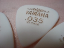 絶版 ヤマハ ナイロンピック .035medium 5枚set【送料込】システムピック YAMAHA 廃盤 ミディアム ギターピック 昭和レトロ 幻のピック_画像4