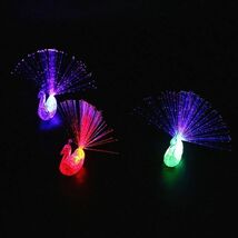 2個 LED グロー ピーコック フィンガー ライト ルミナス リング ランプ おもちゃ 蛍光 ネオン 点滅 パーティー デコレーション ZCL799_画像4