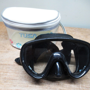 TUSA ツサ TINA ティナ ダイビングマスク ブラック ケース付 ダイビング用品 管理6I0226B-B2の画像1
