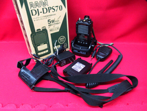 未使用保管品 ALINCO アルインコ DJ-DPS70 コンパクト デジタルトランシーバー バッテリー・充電器 など 付属品有 ハンディ 管理6B0313V-A4_画像1