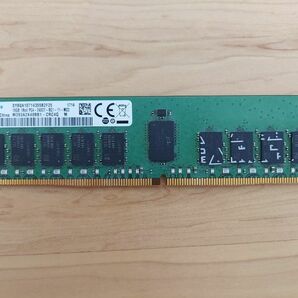 DDR4 PC4-2400T-RC1 16GBメモリ(1枚)