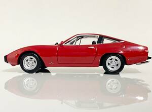 1/43 Ferrari 365 GTC/4 Coupe (TypeF101) ◆ Pininfarina Design, 4390cc V12 ◆ フェラーリ - アシェット