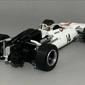 1/43 Honda RA300 1967 John Surtees #14 ◆ 1位 1967 Italian Grand Prix - Monza ◆ ホンダ RA273E 2991cc V12 - DeAgostiniの画像4