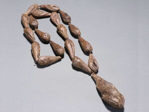 古びた蔵『時代物 沈香木彫り 隨型項鏈 ネックレス』極細工 置物 擺件 古賞物 古美術 中国古玩