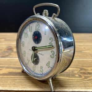 SEIKO CORONA 2 JEWELS 目覚まし時計 手巻き 当時物 昭和レトロ 置時計 稼働品の画像2