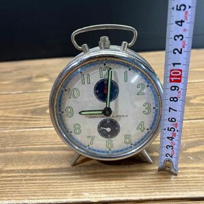 SEIKO CORONA 2 JEWELS 目覚まし時計 手巻き 当時物 昭和レトロ 置時計 稼働品の画像9