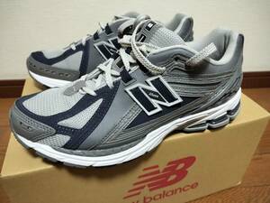 【中古・美品】new balance ニューバランス　M1906RC