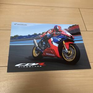 2023年2月版 ホンダ CB FIREBLADE カタログ (240327)