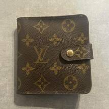  LOUIS VUITTON ルイヴィトン モノグラム コンパクト 二つ折り財布 折りたたみ ウォレット M61667 コンパクトジップ 二つ折り_画像1