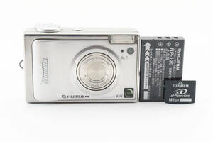 ★☆希少良品★ FUJIFILM 富士フィルム FinePix F11 コンパクトデジタルカメラ ＃240321