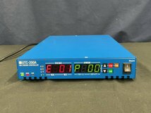 Ampere UTC-200A ペルチェ駆動電源内蔵温調器 アンペール [0723]_画像2