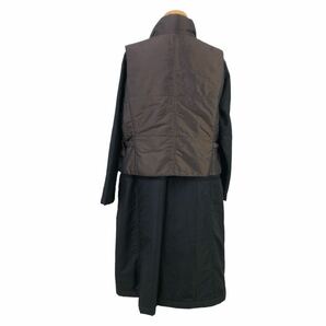 m499-32 HIROKO KOSHINO ヒロココシノ ベスト 付き デザイン 中綿コート コート 上着 羽織り アウター ブラック レディース 11の画像4