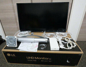 LG 32UL750-W 31.5インチ・4K(3840×2160)ディスプレイ