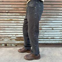 00s Levi's リーバイス 521 後染め ブラック デニム パンツ ユーロ ヴィンテージ Black Denim オールド ジーンズ 黒 W34 L32 84cm_画像6