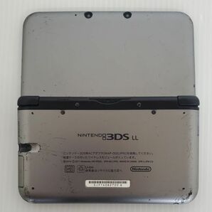 SE2878-0328-34 【中古・現状品】 任天堂 NINTENDO ニンテンドー 3DS LL シルバーXブラック SPR-001 ゲーム機 本体のみの画像3