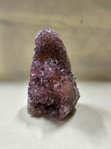 S-033 natural stone raw ore amethyst dome 6.2×4.2×3.9cm 101g