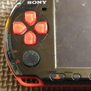 SONY PSP-3000 黒×赤 本体のみ バッテリーなし 一部難有り動作品の画像2