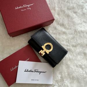 【美品】40 Ferragamo サルバトーレフェラガモ キーケース