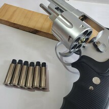 コクサイ S&W「44マグナム M629 4インチ」マウンテンリボルバー ガスガン 箱、取説有り 動作OK ガス漏れ無し 中古 146_画像6