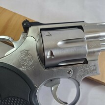 コクサイ S&W「44マグナム M629 4インチ」マウンテンリボルバー ガスガン 箱、取説有り 動作OK ガス漏れ無し 中古 146_画像5