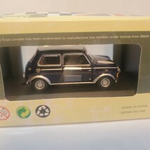 ①HONGWELL Cararama ホンウェル カララマ 1/43「 MINI COOPER 」緑/黄、紺、赤 ミニクーパー 3台セット新品未使用 150_画像8