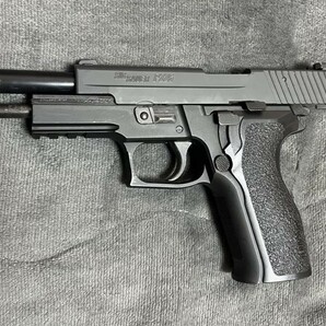 東京マルイ ガスブローバック シグ ザウエル P226E2 ブラックの画像1