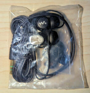 SONY WALKMAN( digital audio player ) attached do .. earphone set 